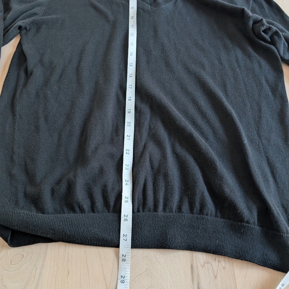 Lacoste Black V-Neck Sweater Soft Knit Fitted - Picture 11 of 12